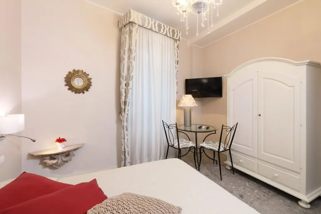 Suite Down 3 Goethe Suite Room Taormina