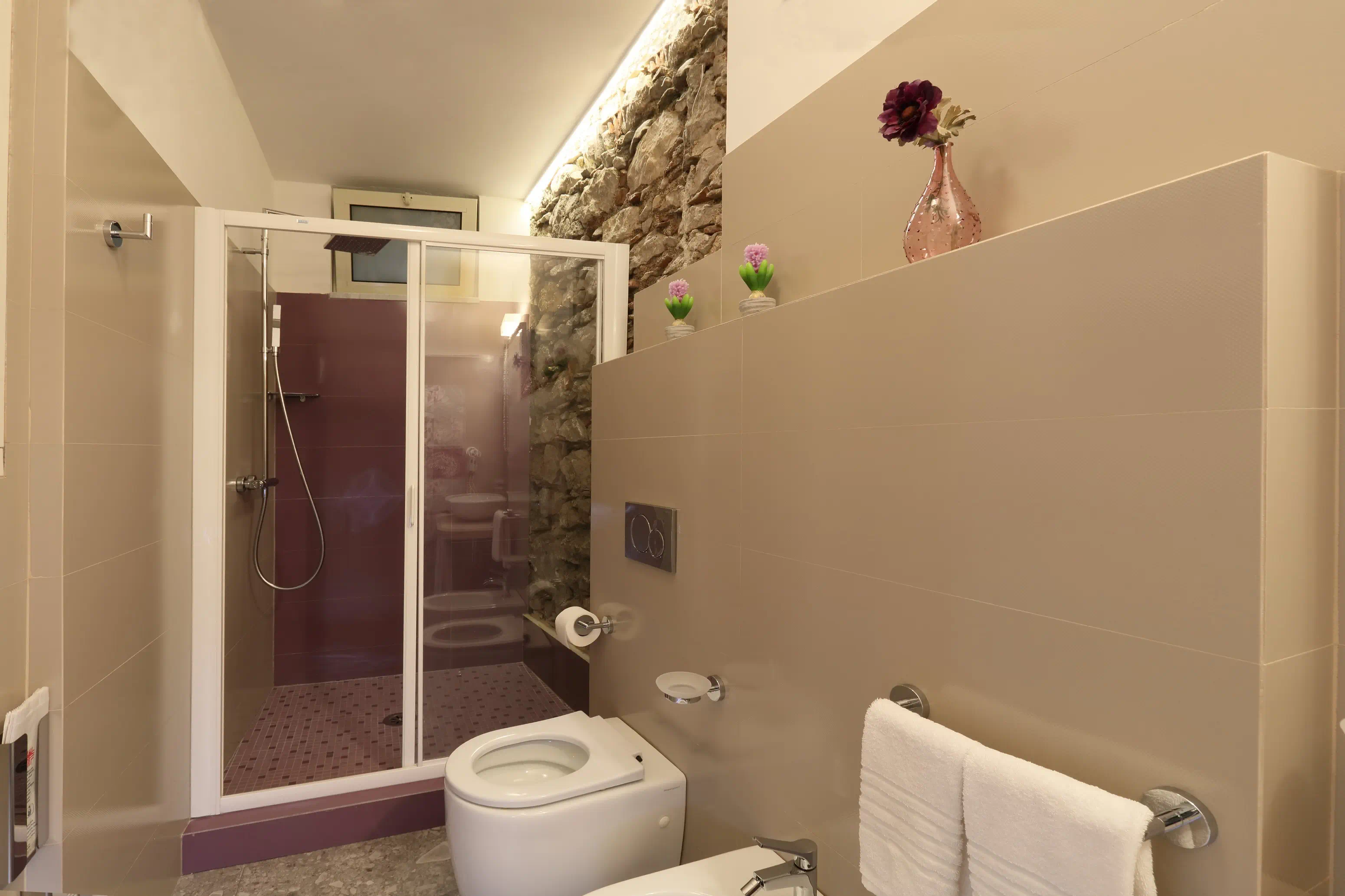 Slide Down 6 Le Mura Suite Room Taormina